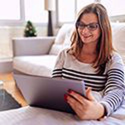 Alumni on Tablet
